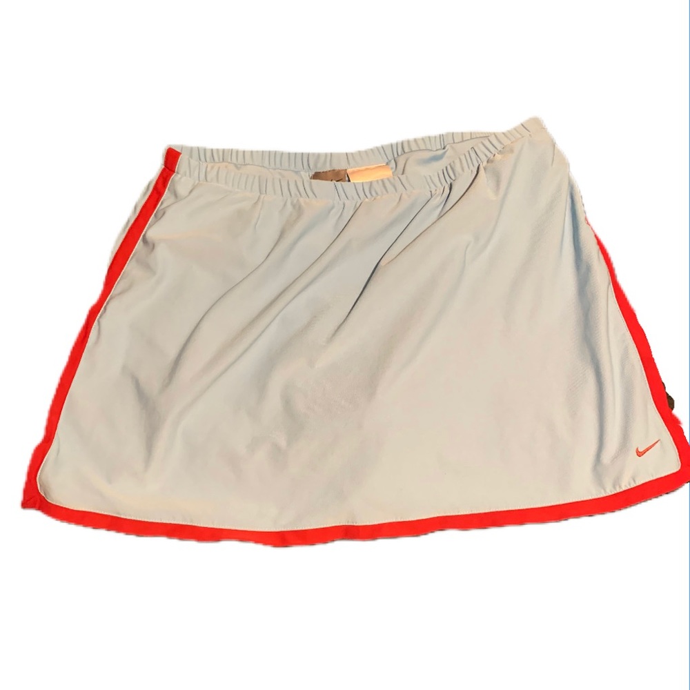 Nike Dri-Fit Sporty Skirt